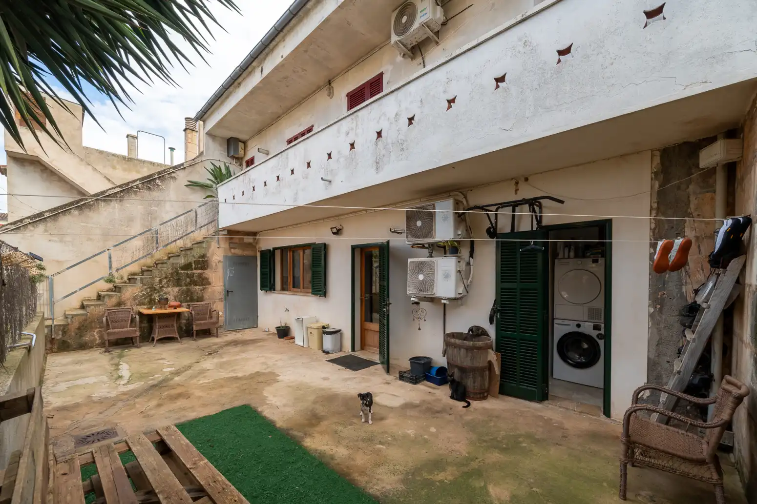 Vista exterior de Casa o xalet en venda en Maó - Mahón amb Aire condicionat, Calefacció i Jardí privat