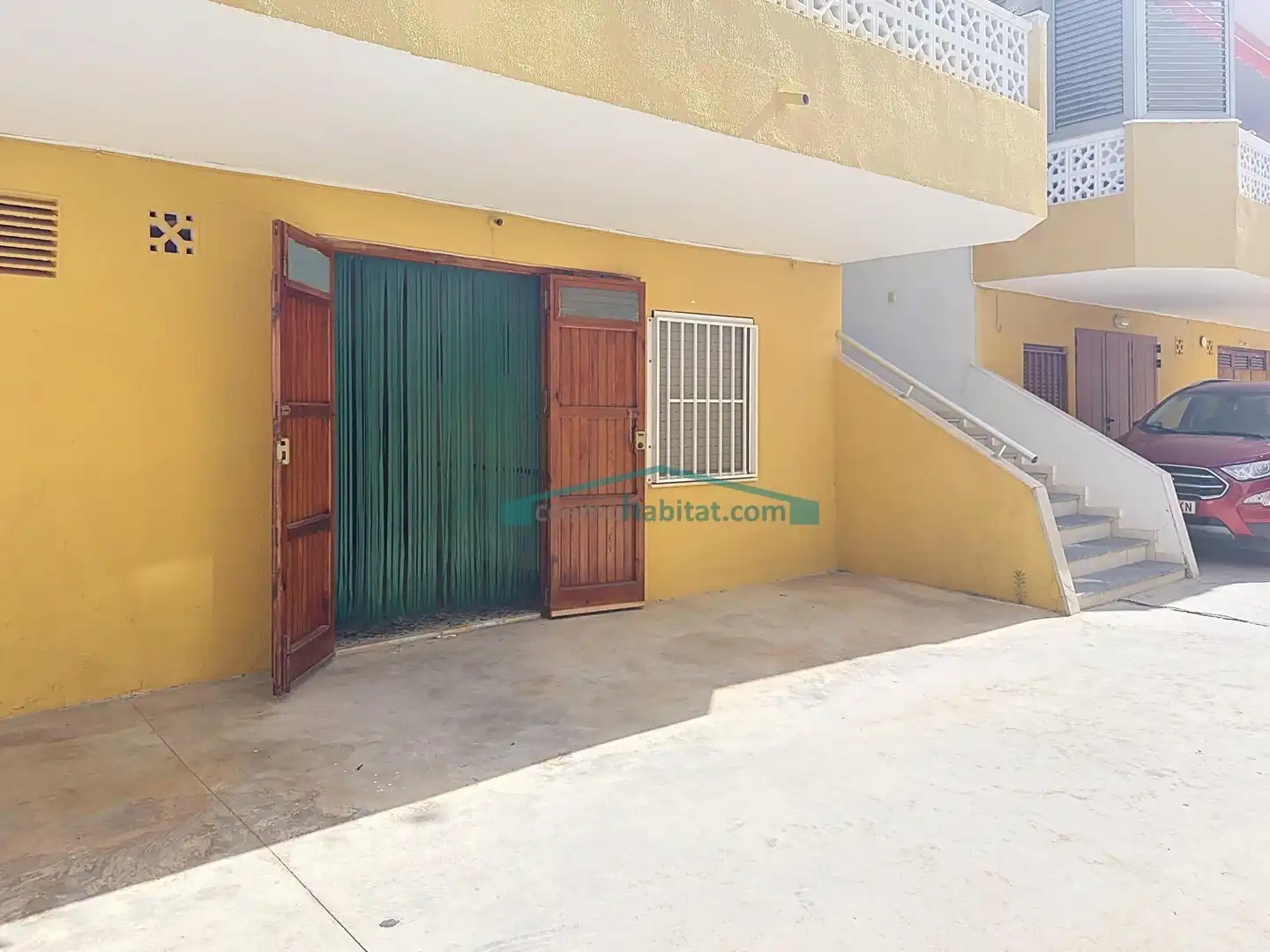 Vista exterior de Apartamento en venta en Tavernes de la Valldigna con Terraza y Balcón