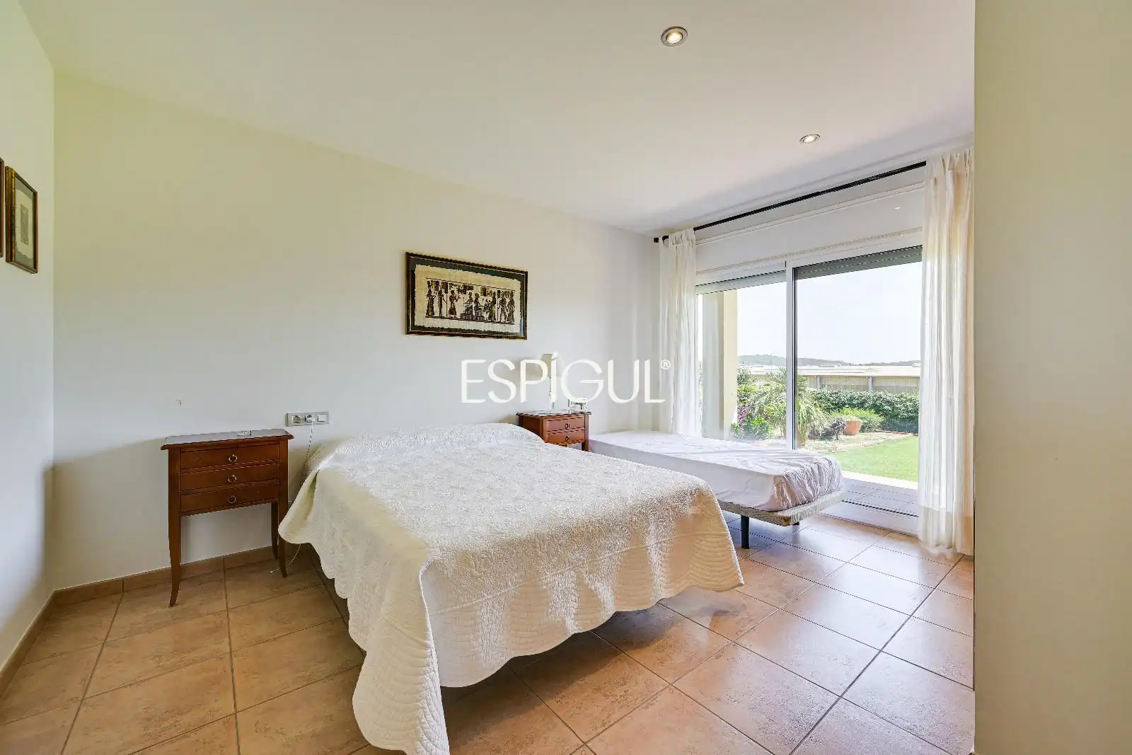 Habitación de Casa o chalet en venta en Mont-ras con Aire acondicionado, Calefacción y Parquet