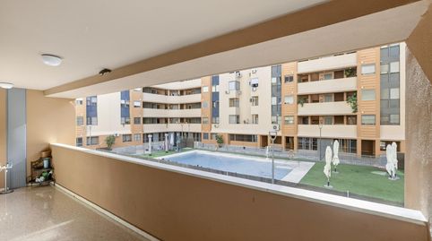 Foto 2 de Piso en venta en Calle Electricidad, Sta. Aurelia - Cantábrico - Atlàntico - La Romería, Sevilla Capital