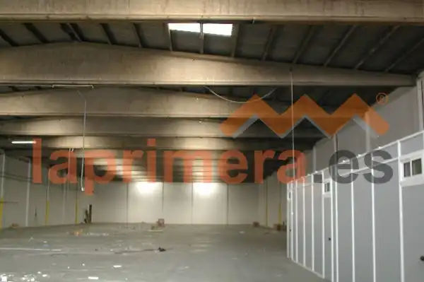 Industrial building to rent in Alaquàs, imagen 2