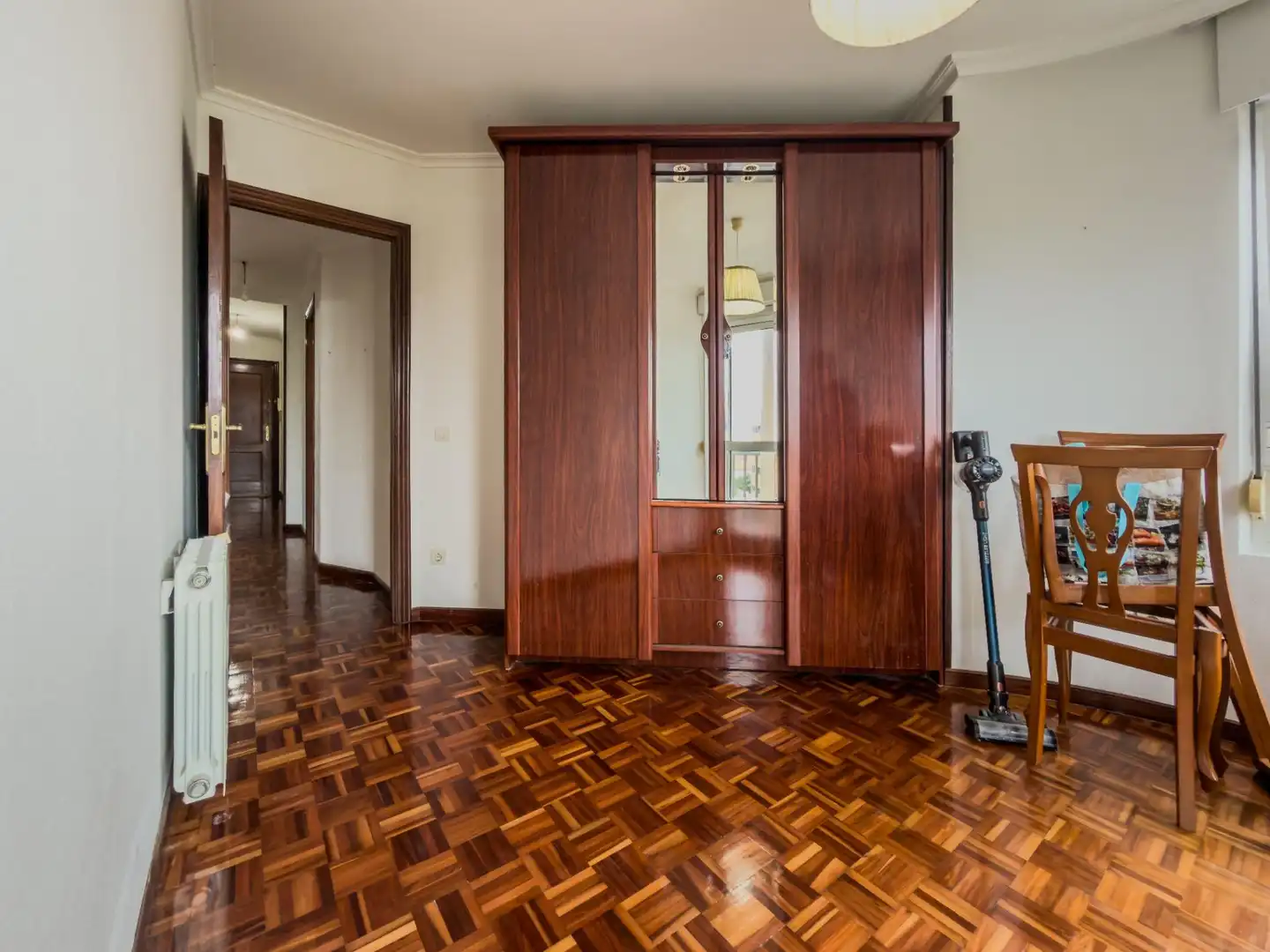 Piso en venta en Santander con Calefacción y Parquet