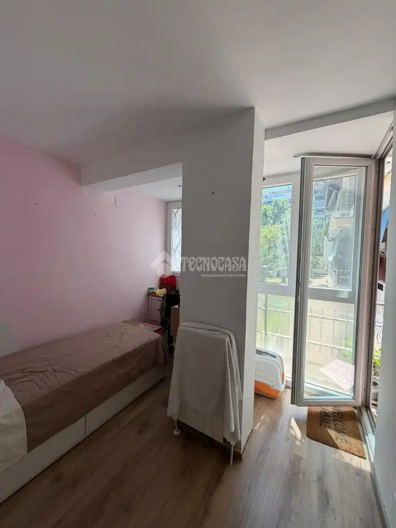 Bedroom of Flat for sale in Móstoles  with Air Conditioner, Heating and Terrace