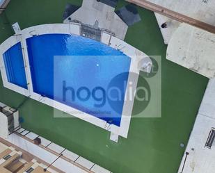 Piscina de Pis de lloguer en  Sevilla Capital amb Aire condicionat, Terrassa i Moblat