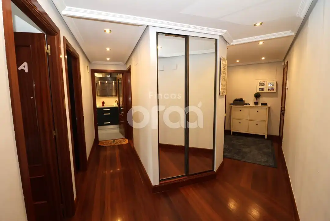 Piso en venta en Santurtzi  con Calefacción y Trastero