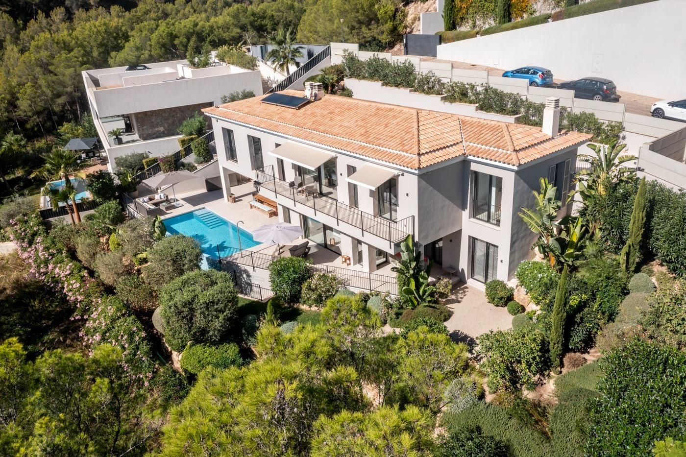 Vista exterior de Casa o xalet en venda en Calvià amb Aire condicionat, Calefacció i Jardí privat