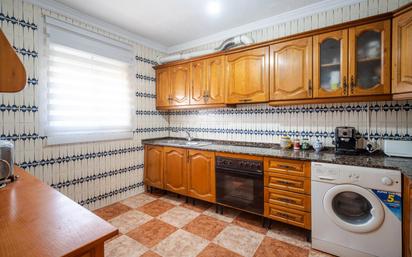 Kitchen of Single-family semi-detached for sale in Chiclana de la Frontera  with Air Conditioner and Storage room