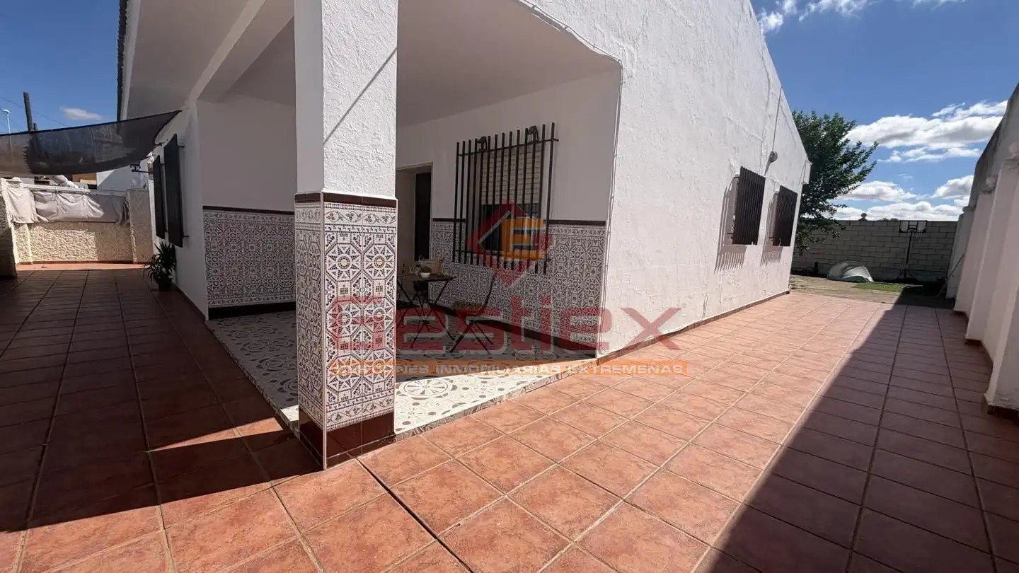 Maison à vendre à Almendralejo