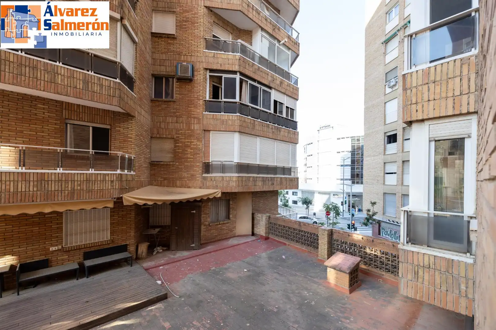 Exterior view of Flat for sale in Granada
