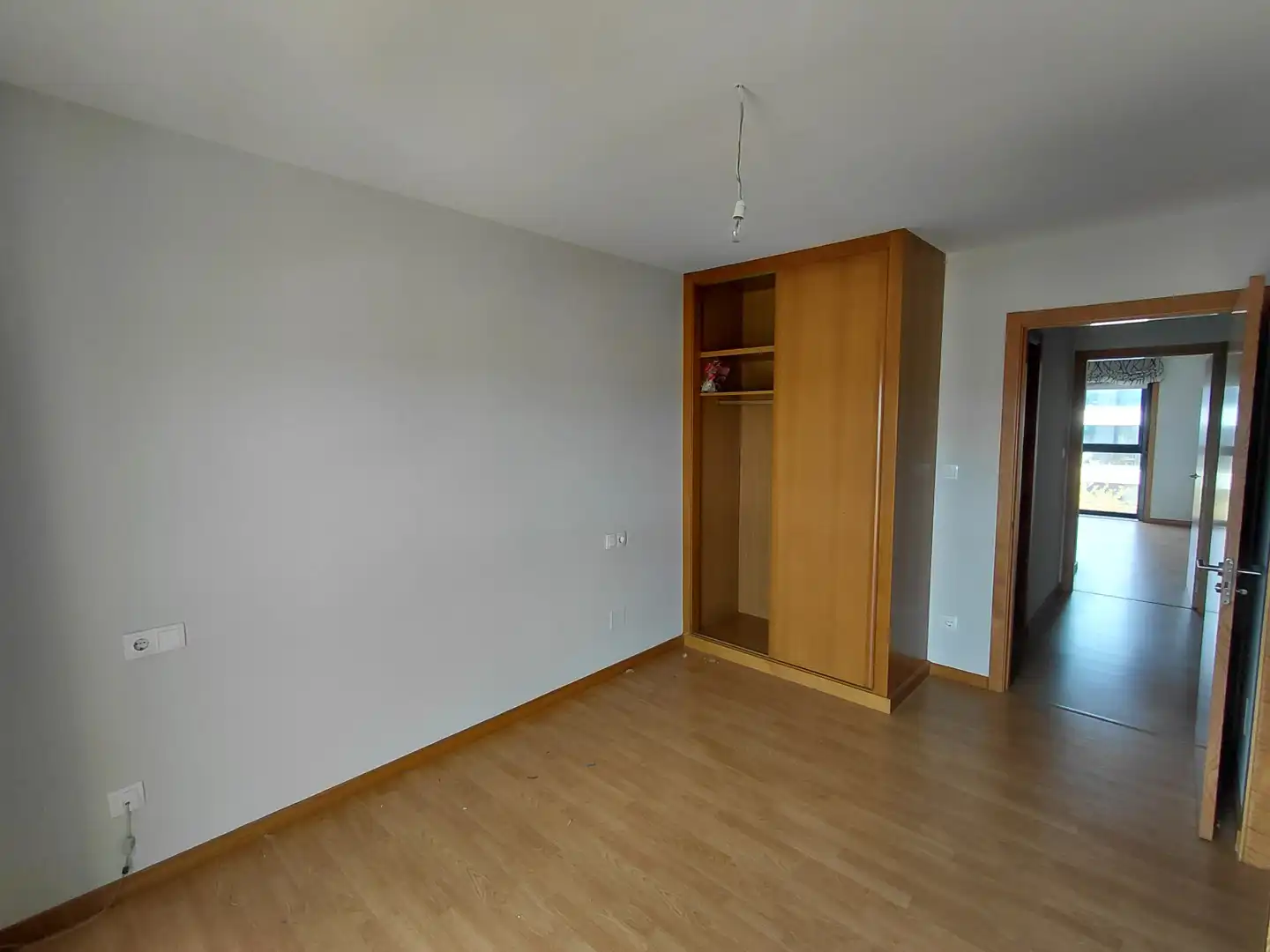 Habitación de Piso en venta en Oleiros con Calefacción, Parquet y Trastero