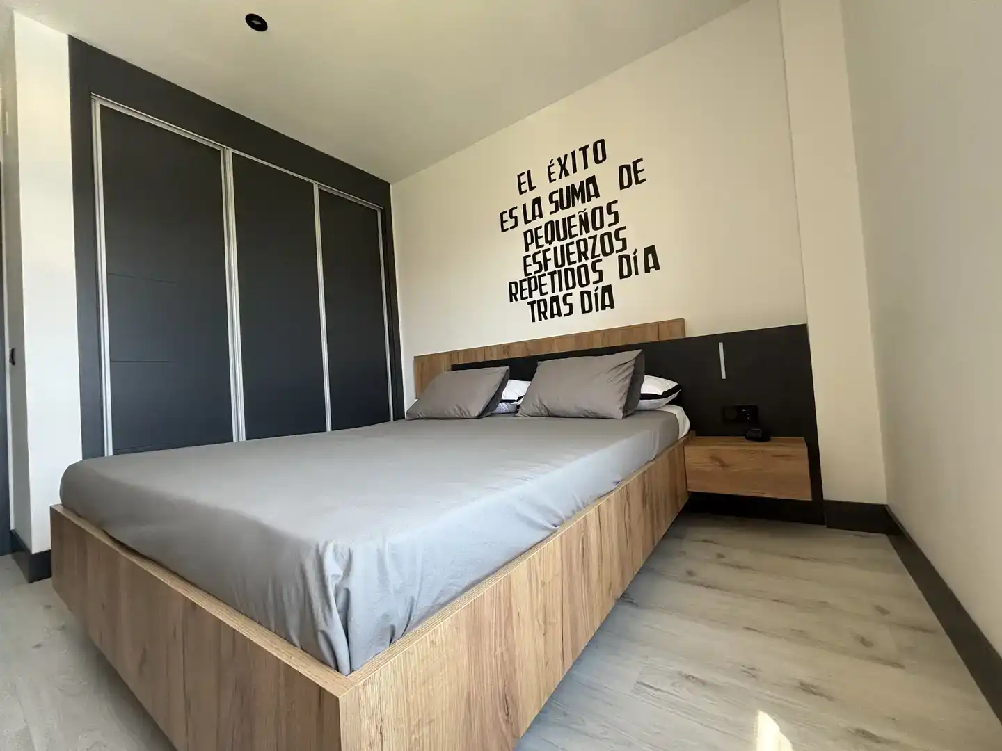 Dormitori de Àtic en venda en Las Rozas de Madrid amb Aire condicionat, Jardí privat i Parquet