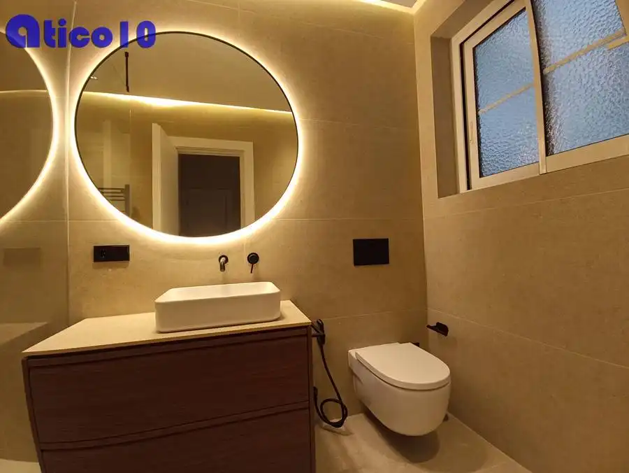 Flat for rent in Calle Asturias, Parque San Francisco - Uría