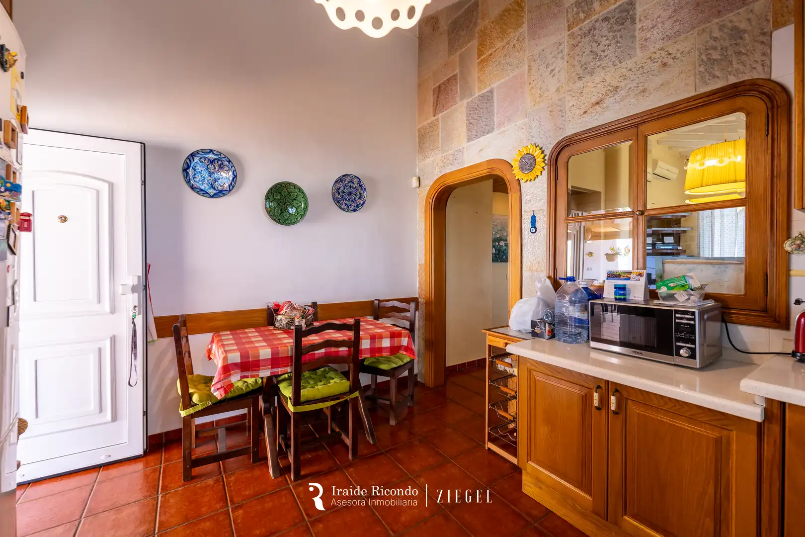 Kitchen of Houses for sale in Santa Brígida  with Air Conditioner, Private garden and Terrace