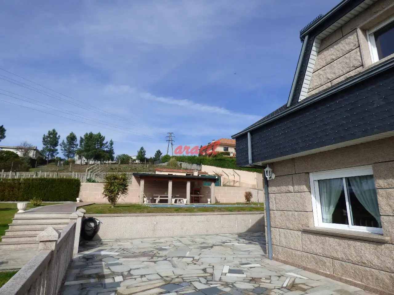 Jardí de Casa o xalet en venda en Ourense Capital  amb Calefacció, Jardí privat i Terrassa