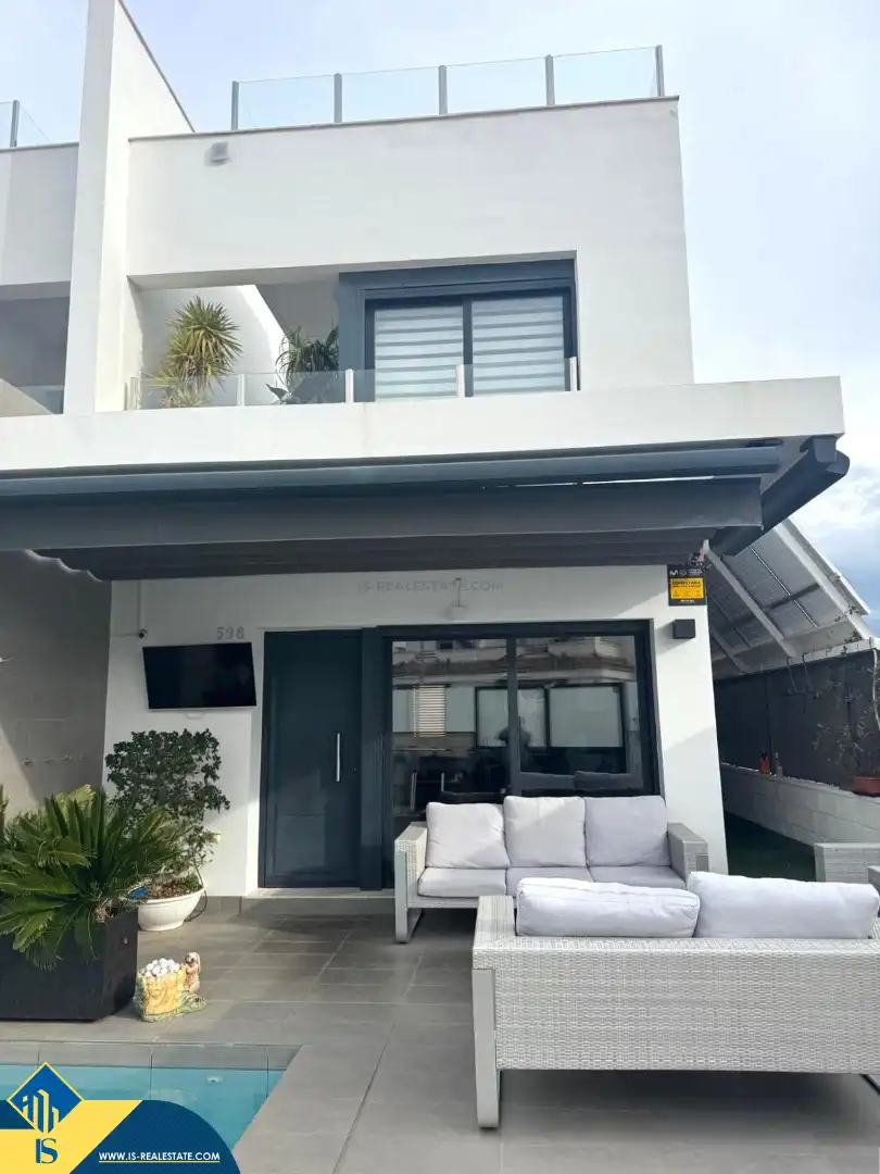 House with garden for sale in Orihuela Costa, imagen 9