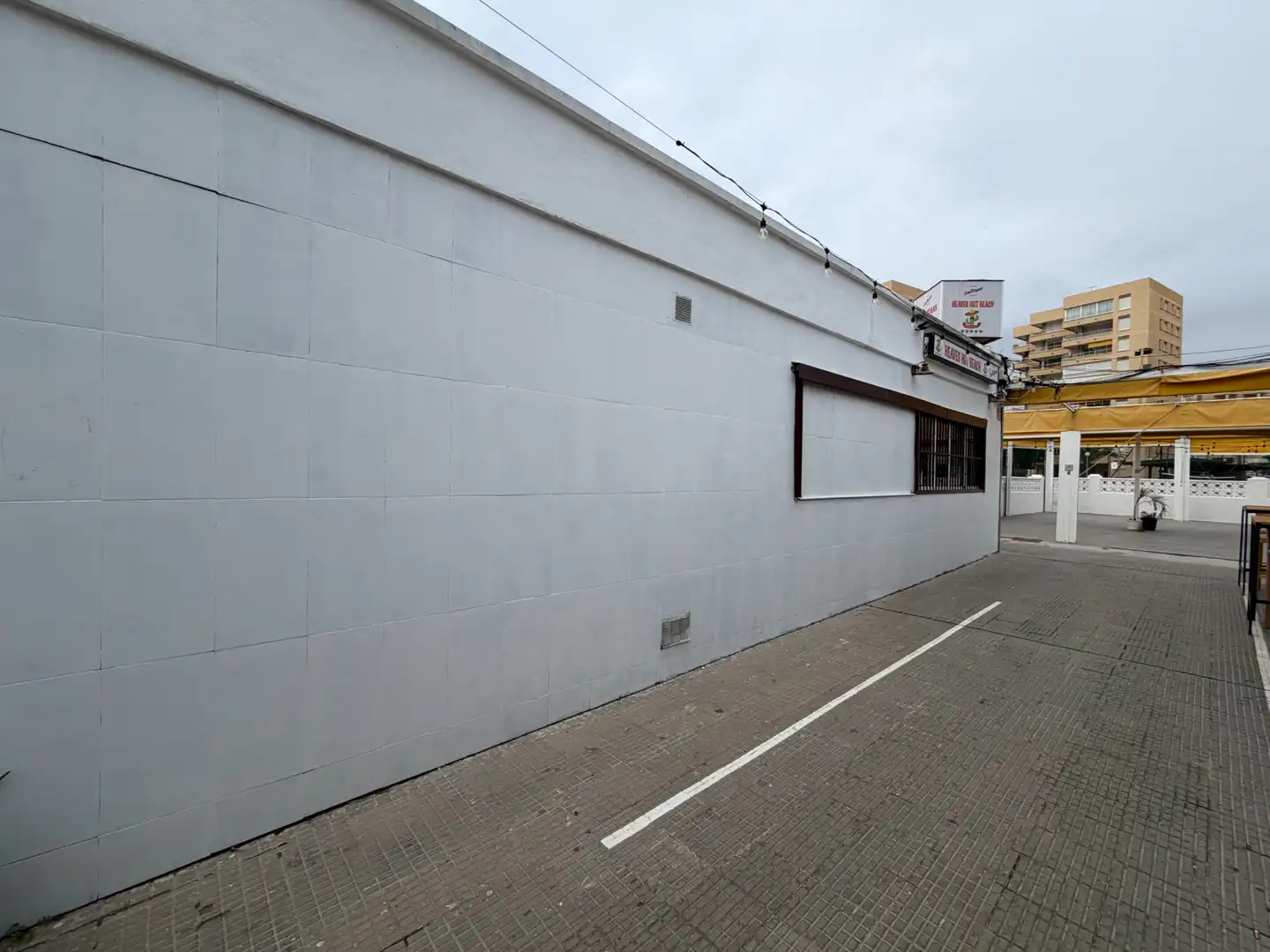 Vista exterior de Local en venta en Alicante / Alacant con Aire acondicionado, Terraza y Amueblado