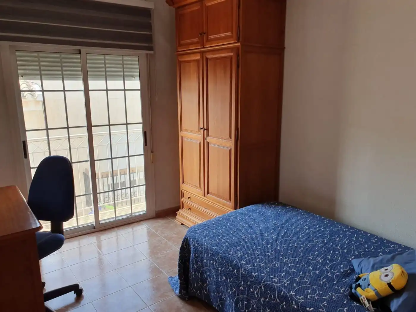 Schlafzimmer von Einfamilien-Reihenhaus zum Verkauf in El Pinós / Pinoso mit Möbliert