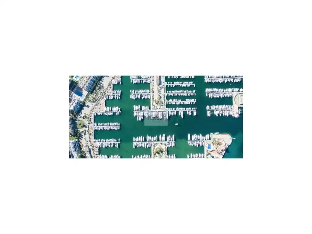 Commercial properties for sale in La Manga del Mar Menor