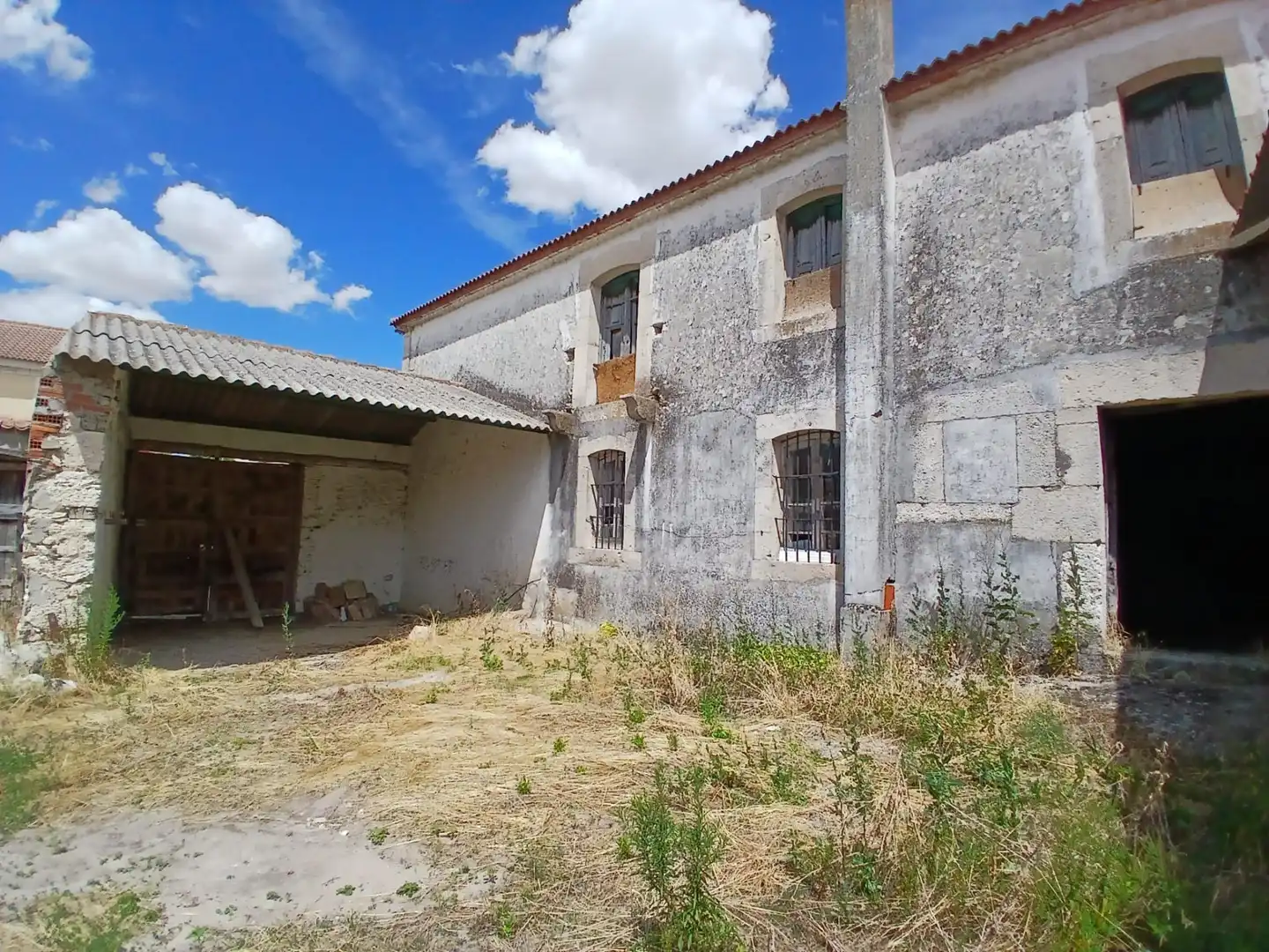 Vista exterior de Casa o xalet en venda en Olombrada amb Jardí privat