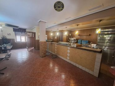 Locale commerciale in vendita a San Bartolomé - Millán de Priego