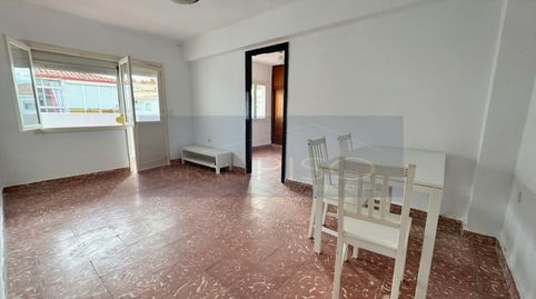 Foto 2 de Piso en venta en Plaza Delicias las, Puerto de Estepona, Estepona