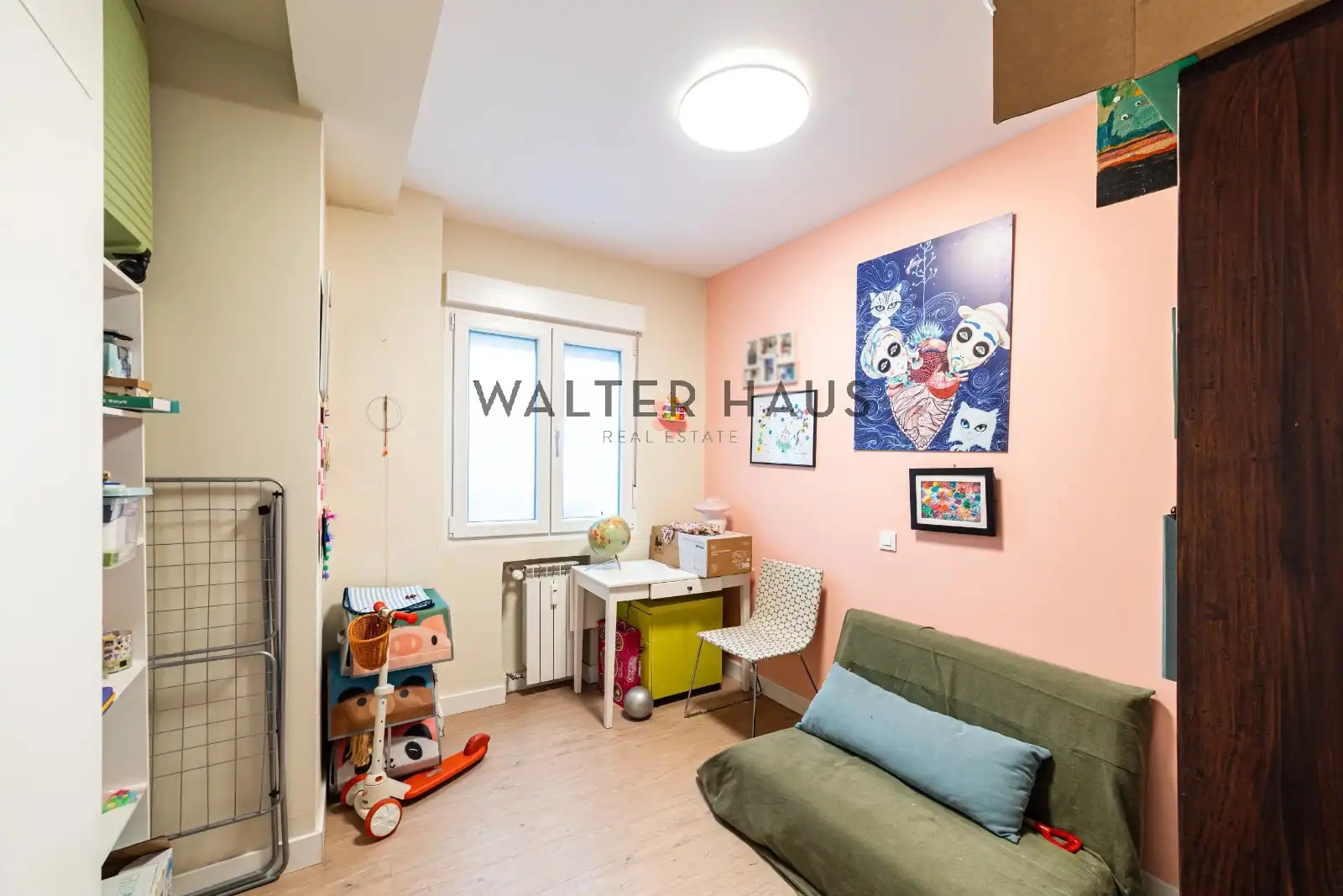 Flat for sale in Madrid  with Heating and Storage room