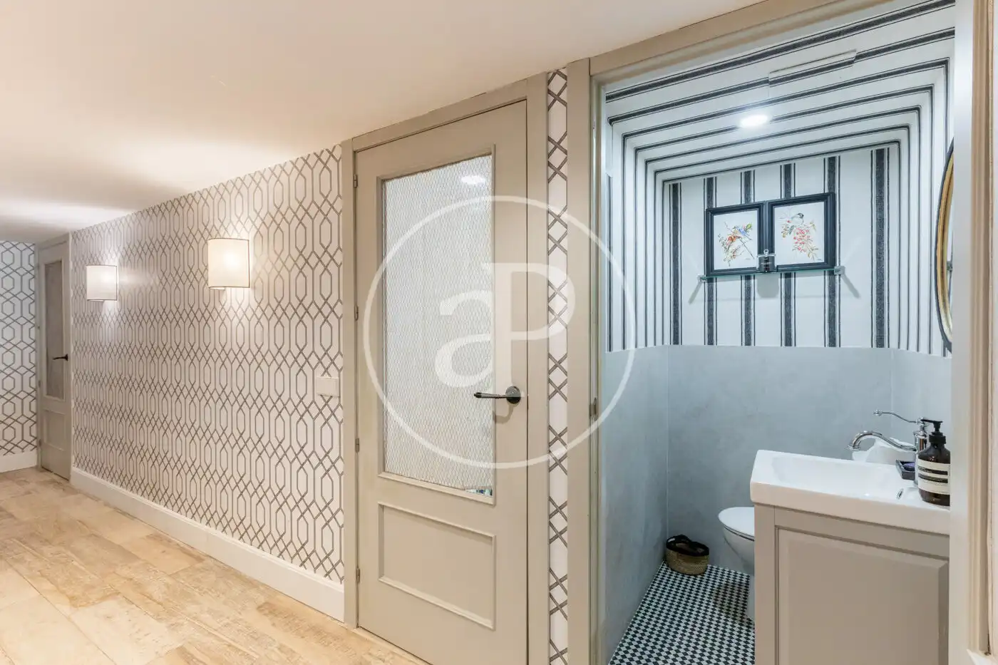 Baño de Casa adosada en venta en La Moraleja con Aire acondicionado, Calefacción y Jardín privado