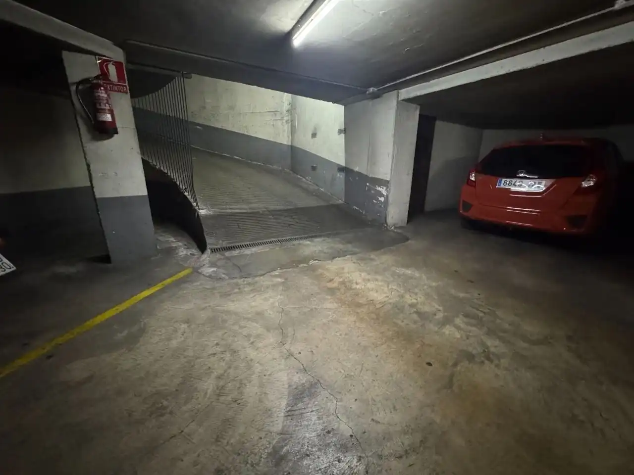 Motorradstellplatz zur Miete in Passeig Olot 20, imagen 5