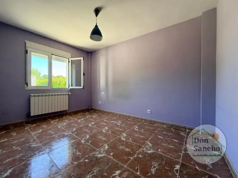 Habitación de Casa o chalet en venta en Traspinedo con Calefacción, Terraza y Trastero