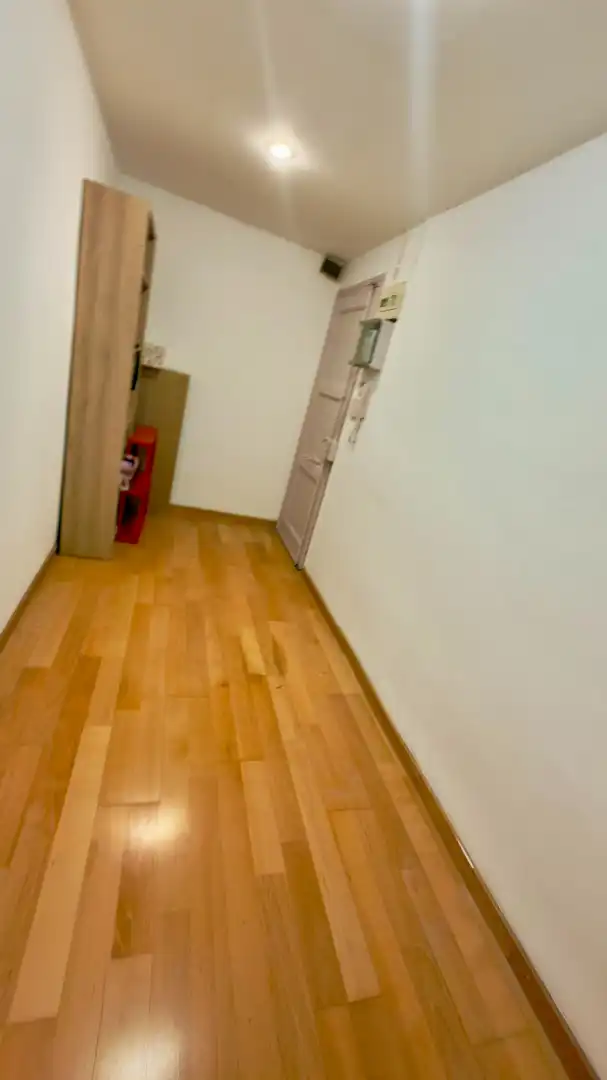 Piso en venta en Barcelona con Calefacción, Parquet y Trastero