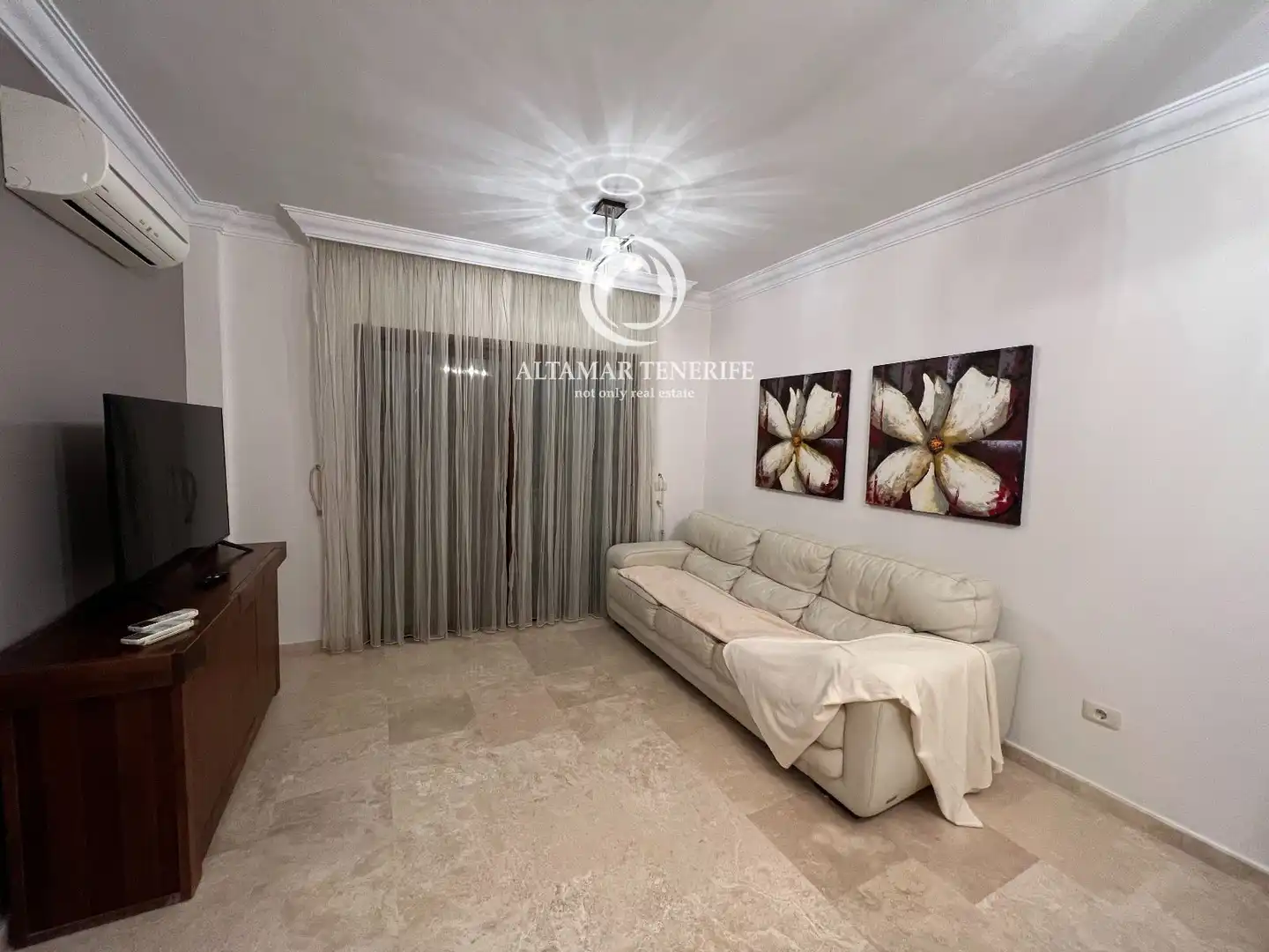 Living room of Detached homes for rent in Adeje  with Terrace, Swimming Pool and Furnished