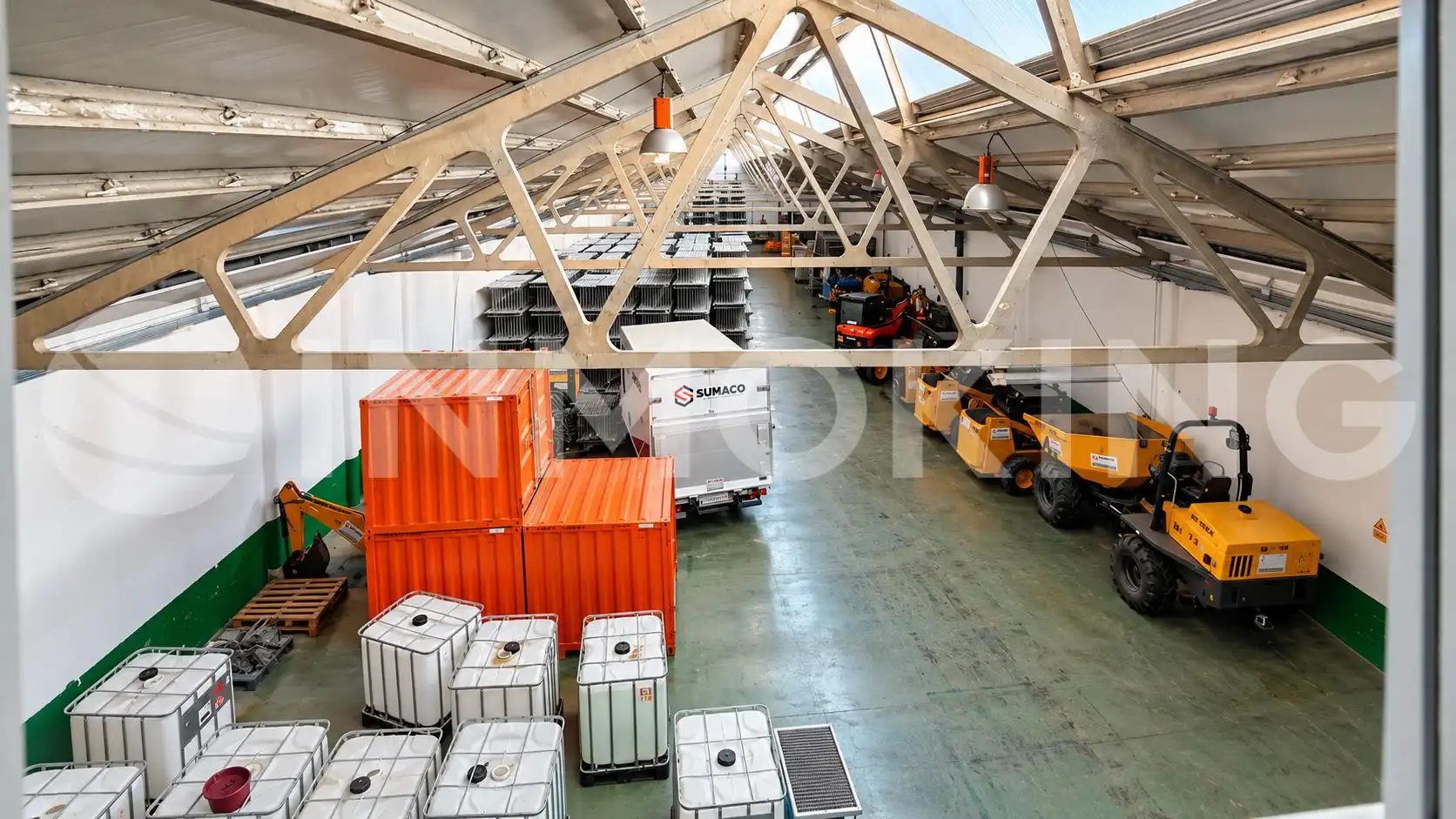 Fabrikhallen zur Miete in Campanar