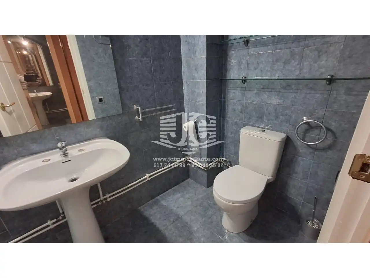 Bathroom of Flat for rent in Tortosa  with Heating, Furnished and Balcony