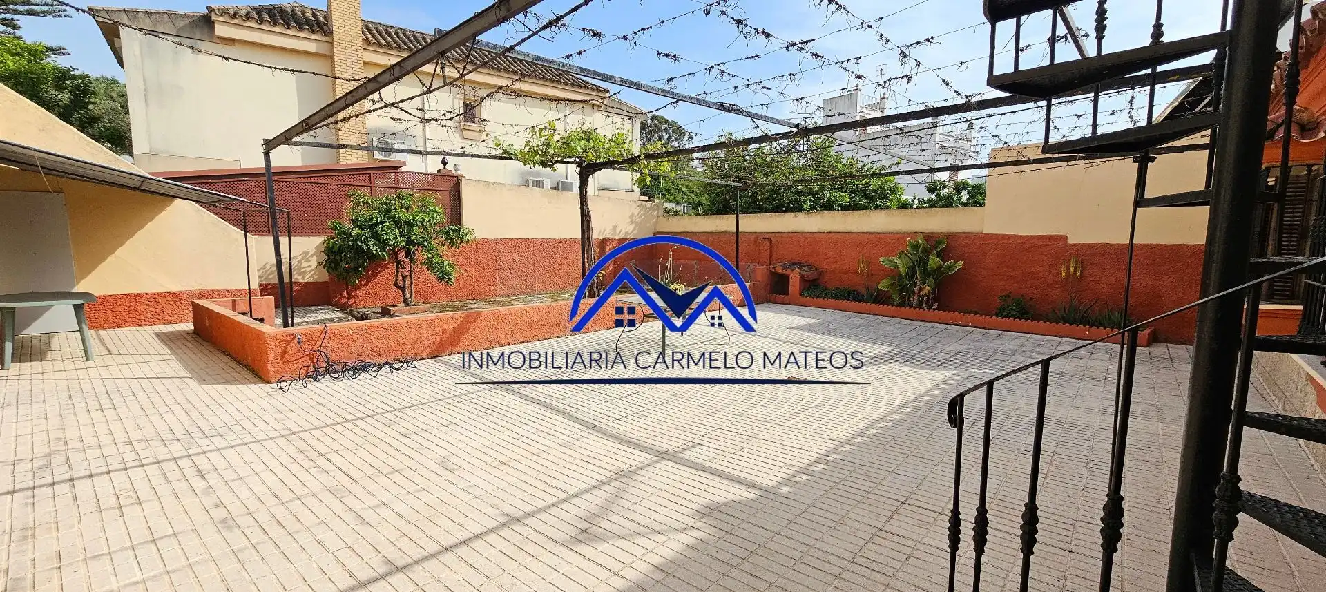 Exterior view of Houses for sale in Sanlúcar de Barrameda  with Air Conditioner, Private garden and Storage room