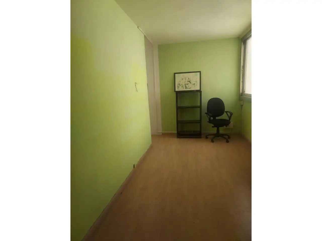 Habitación de Oficina de alquiler en Valencia