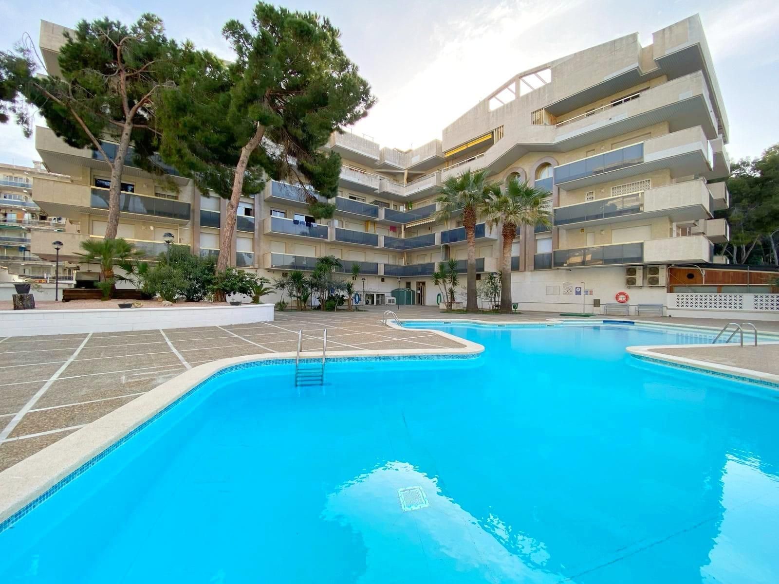 Swimming pool of Attic for sale in Salou  with Air Conditioner, Heating and Terrace