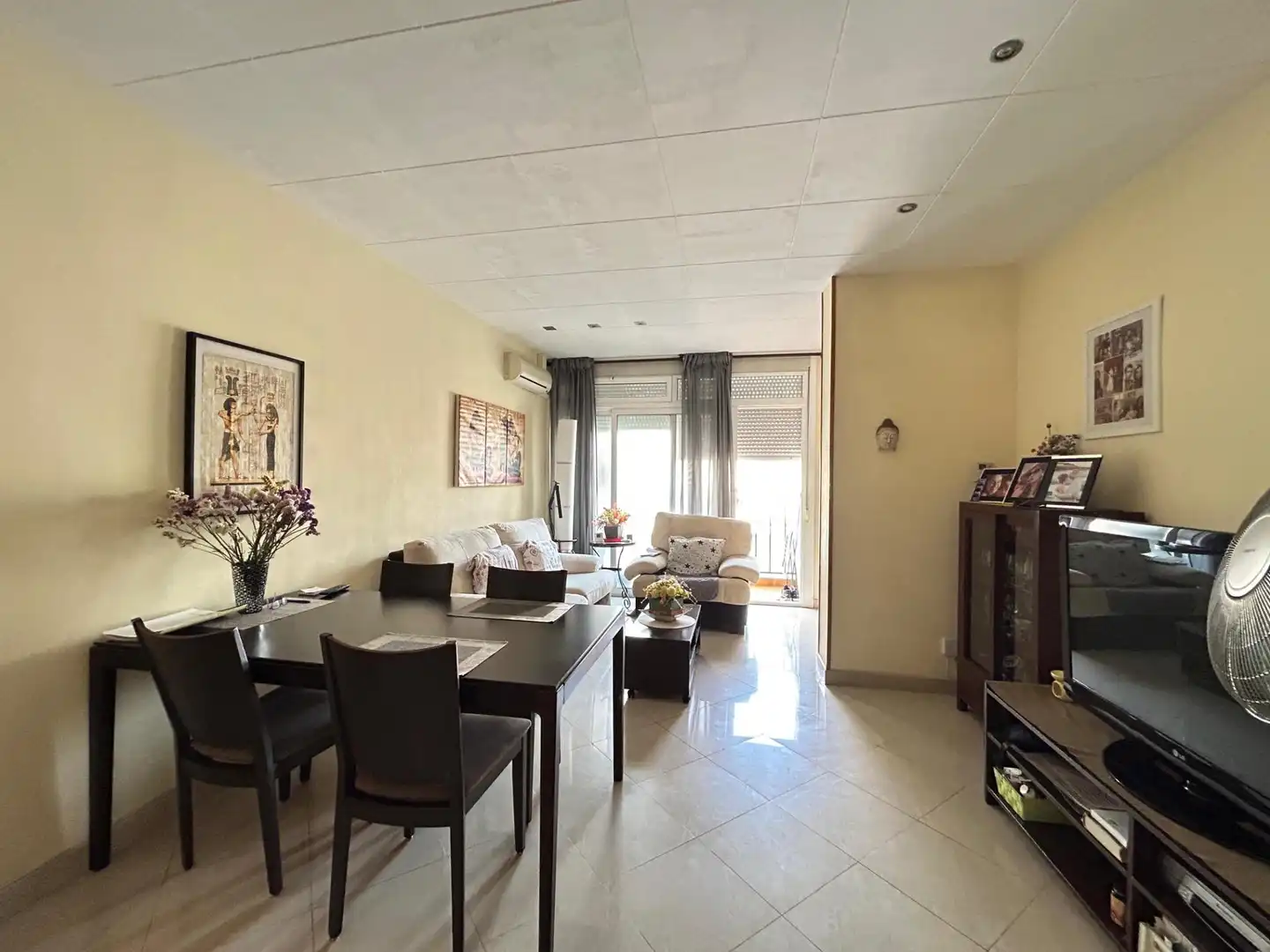 Living room of Flat for sale in Mataró  with Heating and Balcony