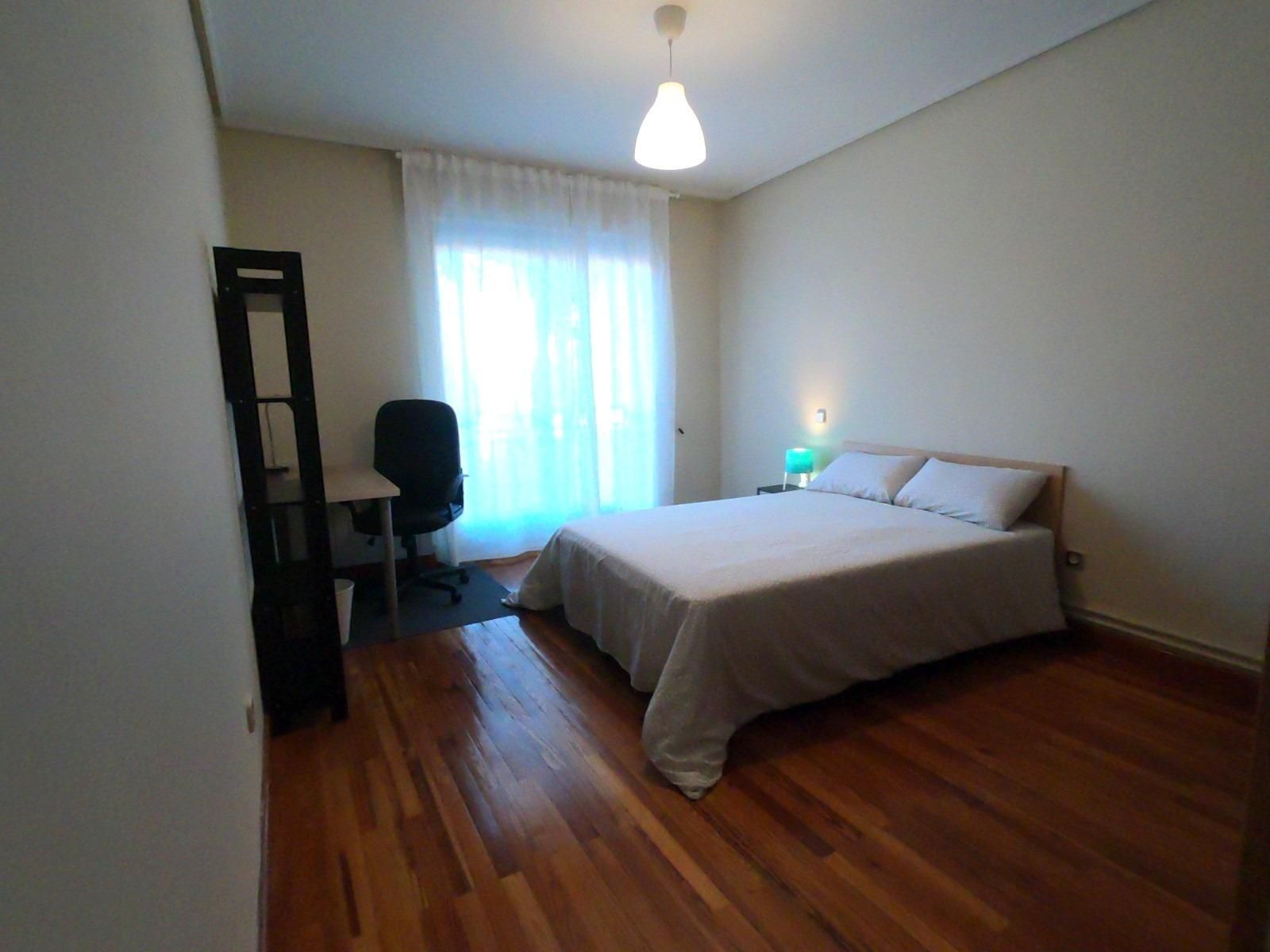 Piso para compartir en Avenida de Guadalajara, Pryconsa - Juan de Austria