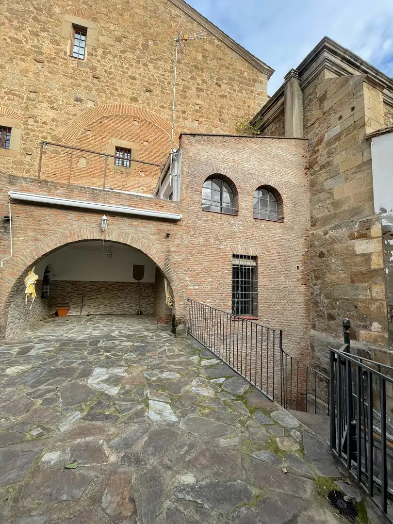 Casa o xalet en venda en Plasencia amb Aire condicionat, Calefacció i Jardí privat