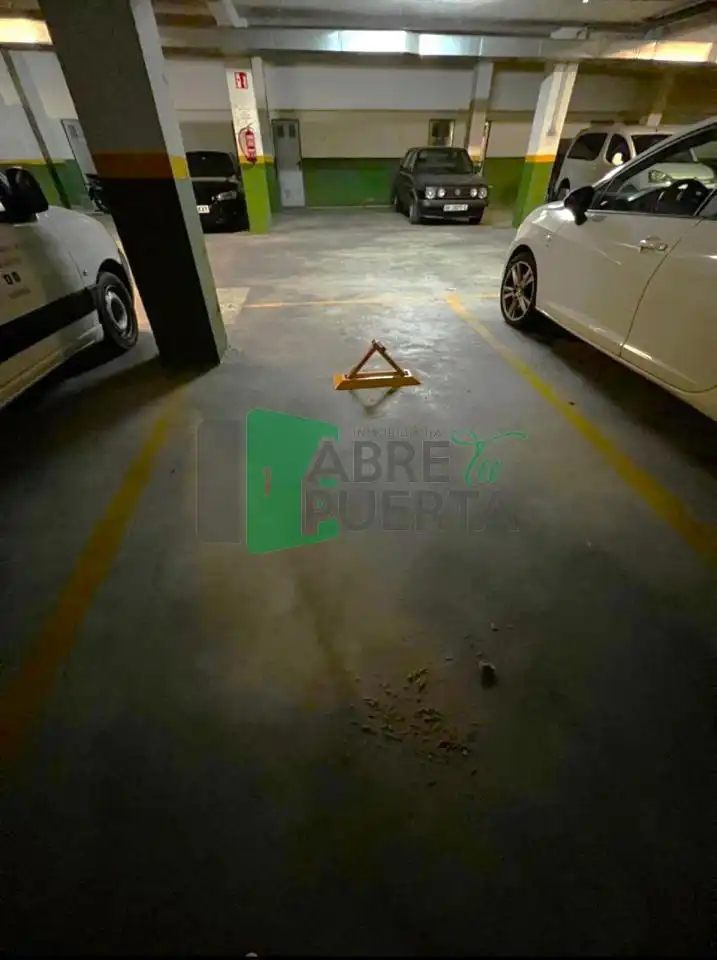 Aparcament en venda a Casco Viejo, imagen 3
