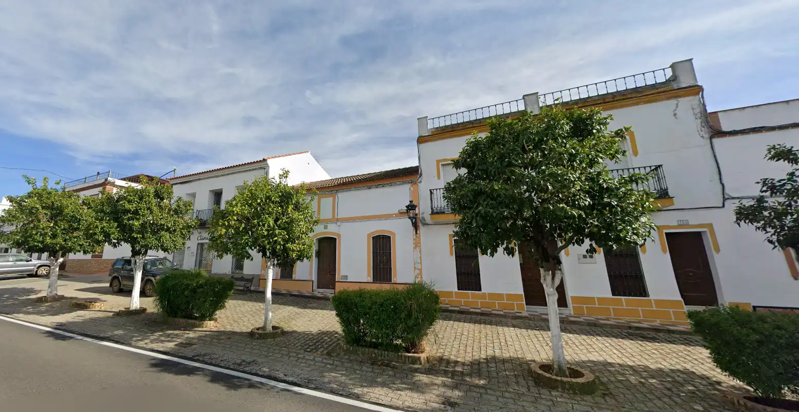 Vista exterior de Piso en venta en El Real de la Jara