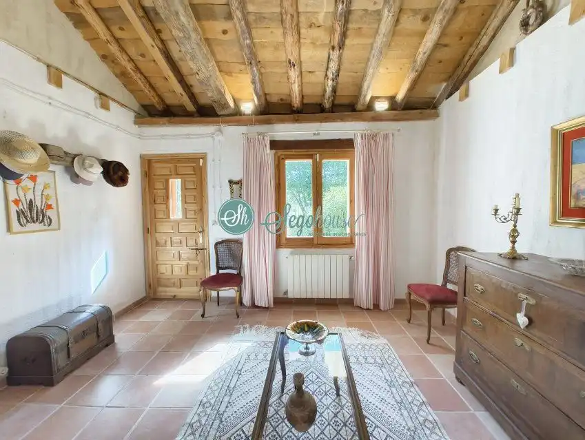Casa o chalet en venta en Escobar de Polendos con Calefacción y Trastero