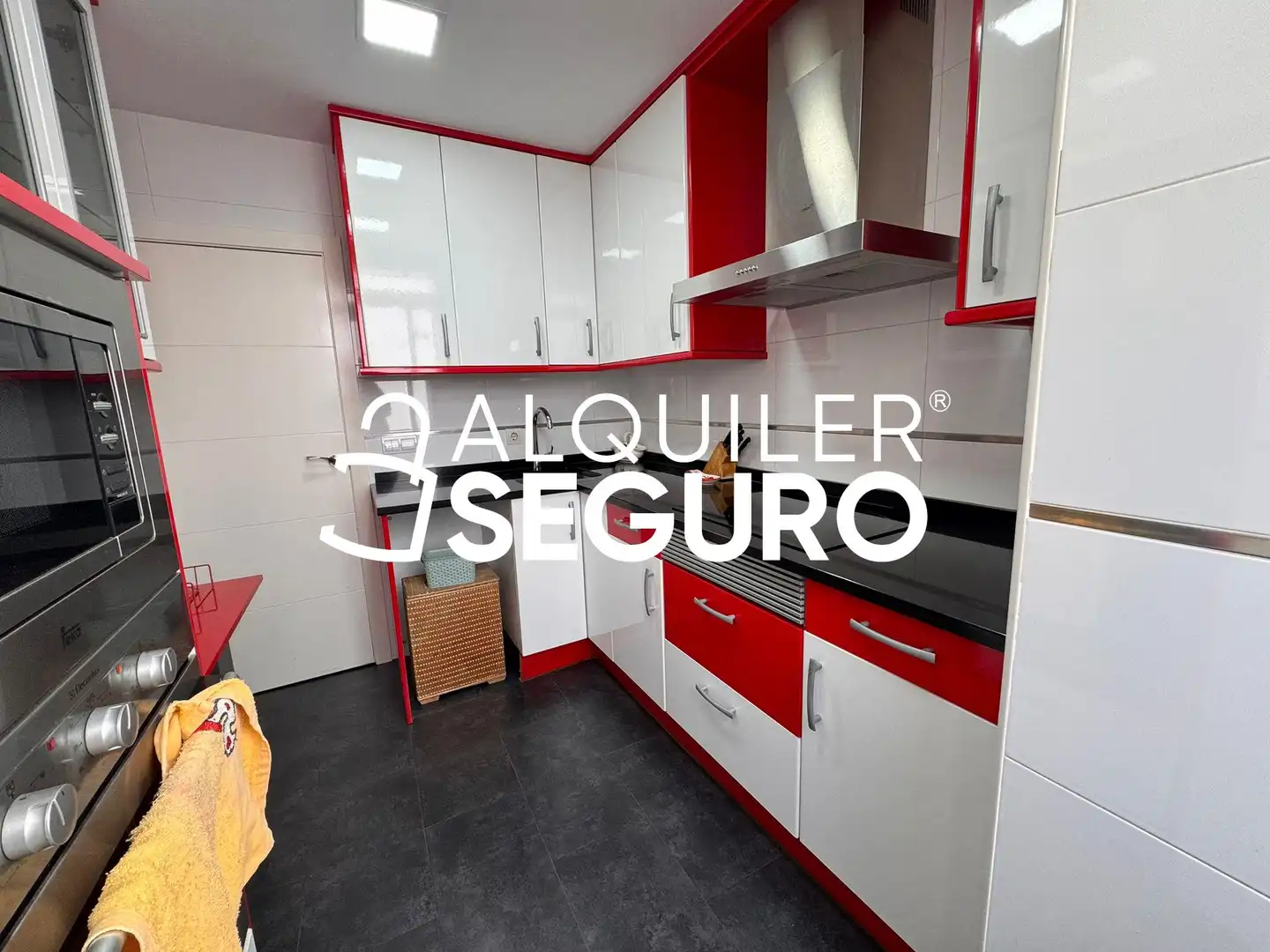 Piso de alquiler en Capitan de la Gándara, Opañel