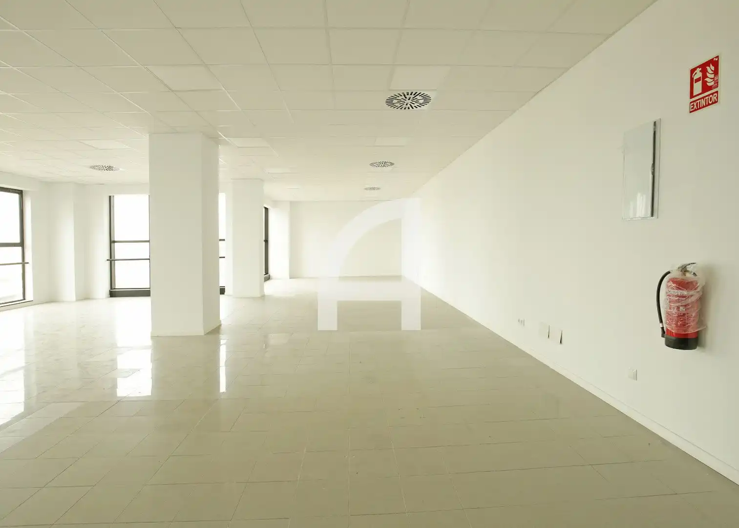 Nave industrial en venta en Madrid