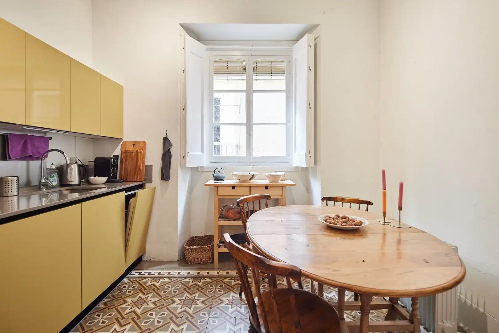 Cocina de Piso en venta en Cádiz con Balcón