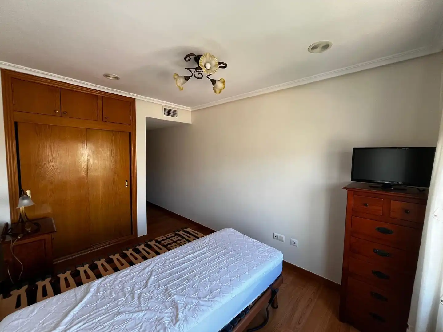 Habitación de Piso en venta en Murcia con Aire acondicionado, Calefacción y Jardín privado