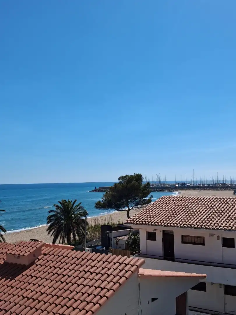 Attic for sale in Roda de Berà  with Air Conditioner, Heating and Terrace