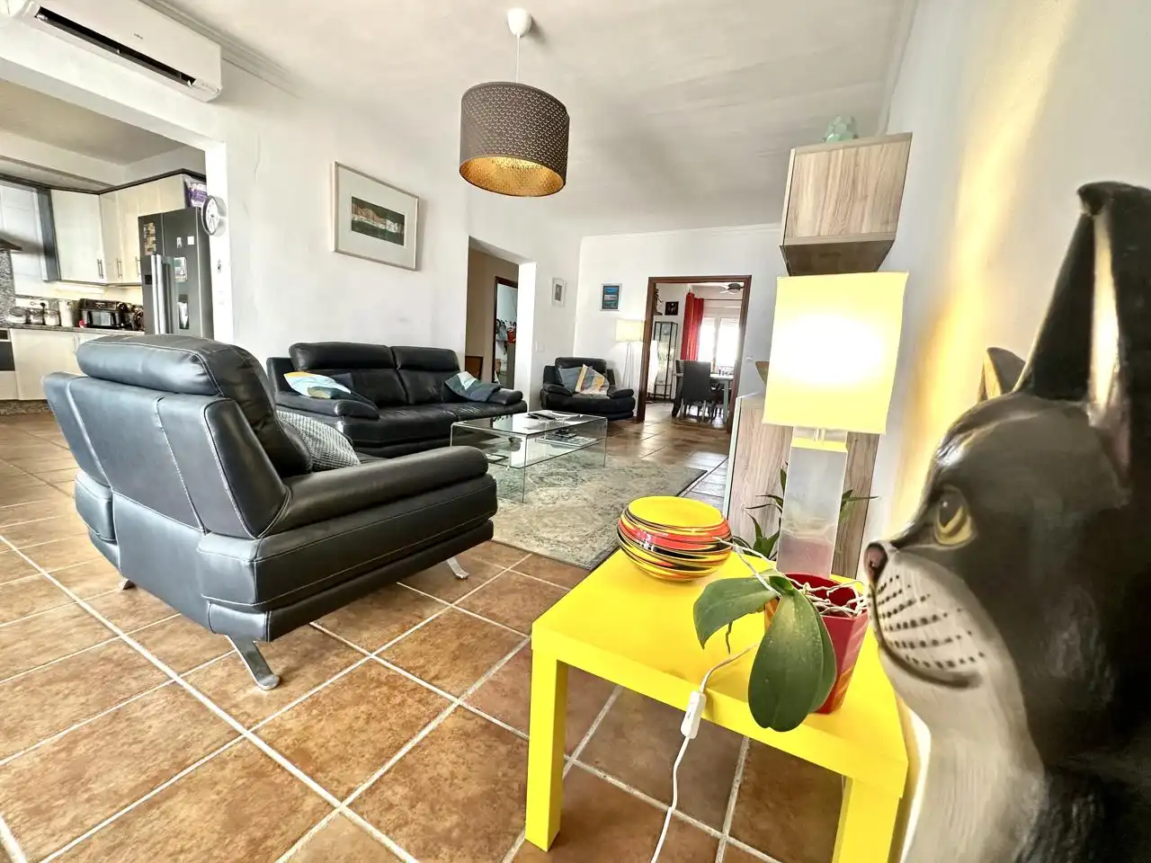 Sala de estar de Casa adosada en venta en Humilladero con Aire acondicionado, Terraza y Trastero