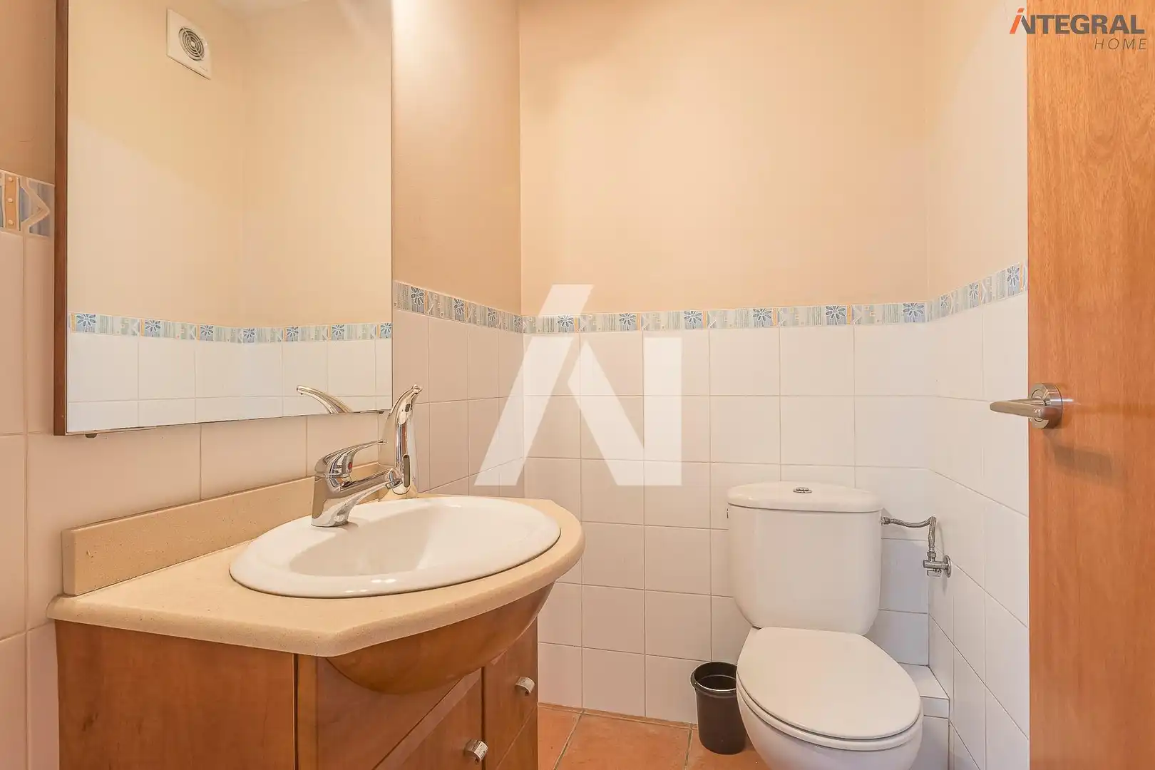 Bathroom of Detached homes for rent in Vilassar de Mar
