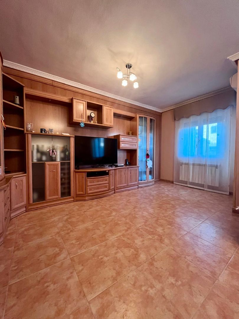 Living room of House or chalet for sale in Yuncler  with Air Conditioner and Furnished